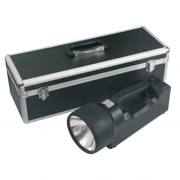 Okufanele ukunake uma usebenzisa i-Portable Xenon Searchlight